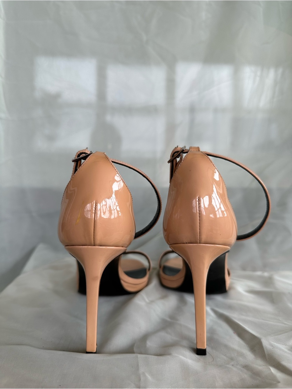 Saint Laurent Nude Patent Leather Ankle-Strap Heels SIZE 38 1/2 (WOMEN’S 7.5/ 8) - Picture 4 of 5